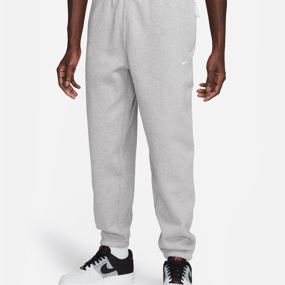 Nike sweatpants - New With Tag Size XL